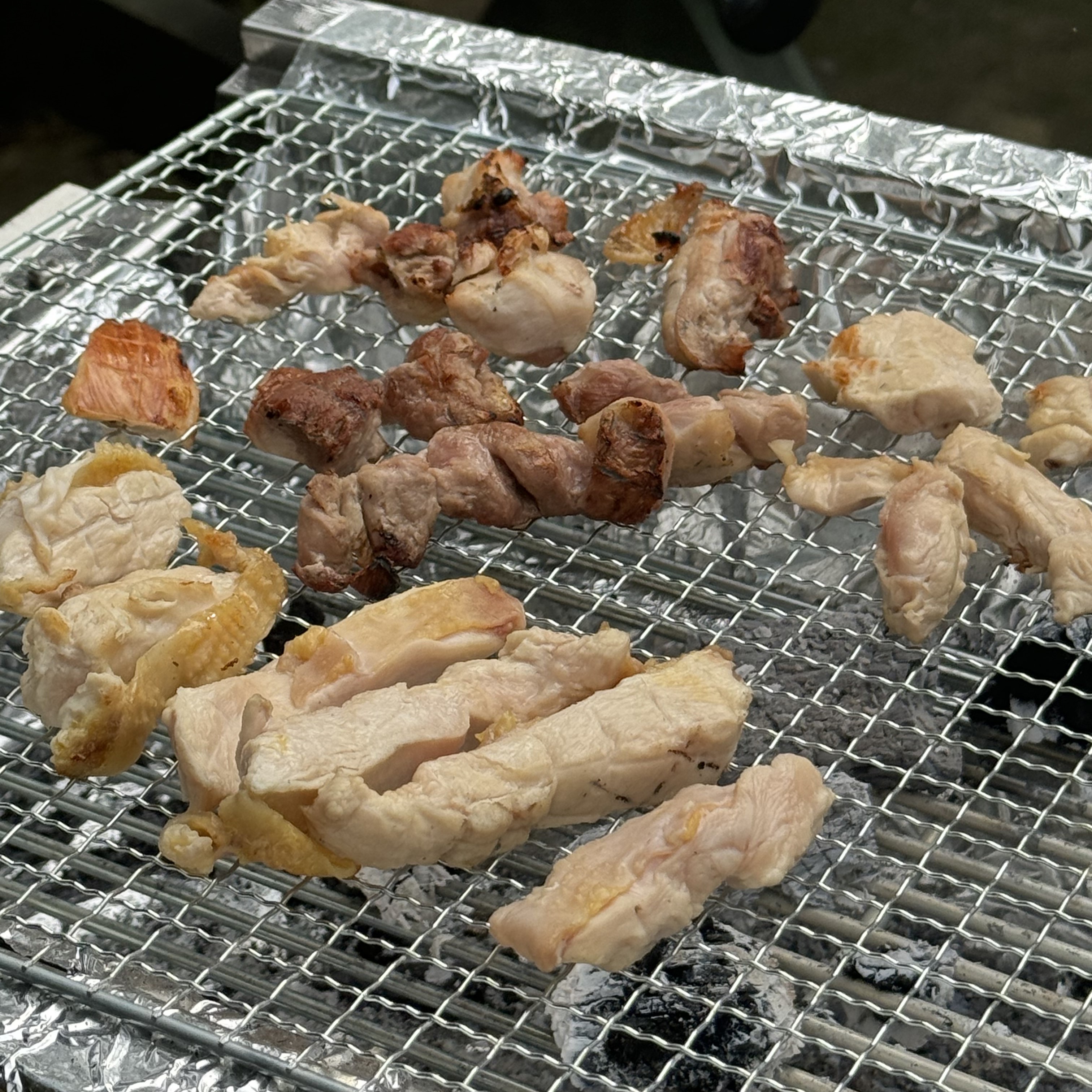 【地元の誇り】東広島こい地鶏・半身セット のサムネイル画像_1